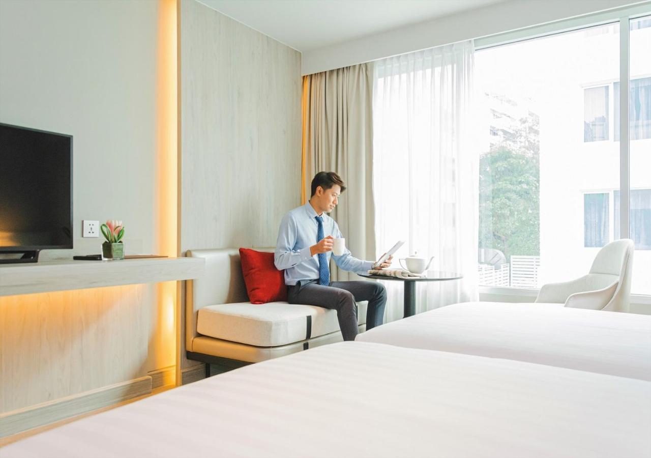 Centre Point Sukhumvit 10 Отель
