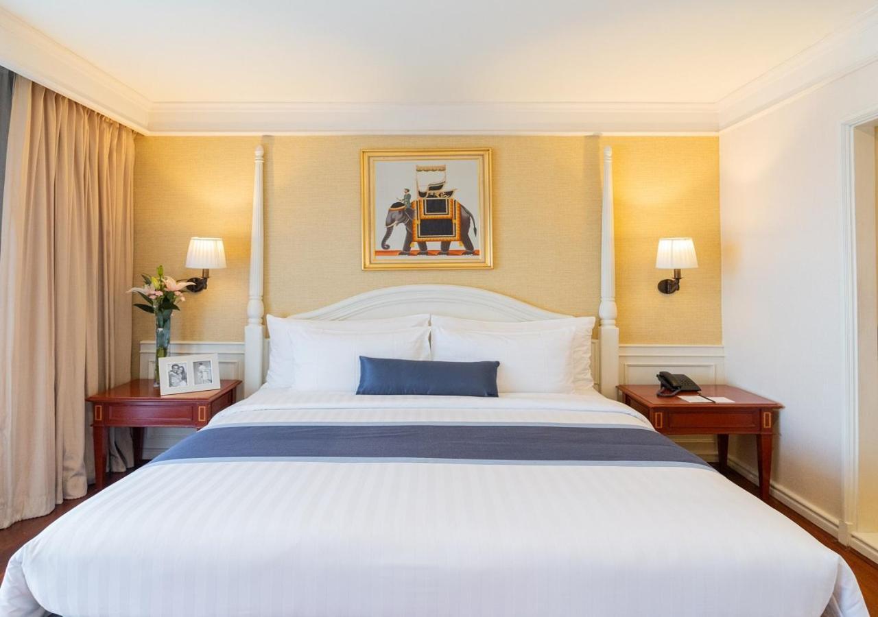 Centre Point Sukhumvit 10 होटल 4*